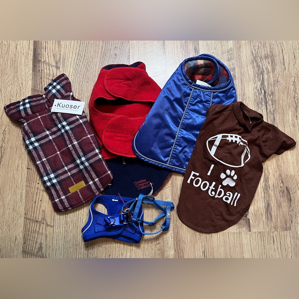 ♥️6pc XS Dog Clothes and Jackets Collection 🥶